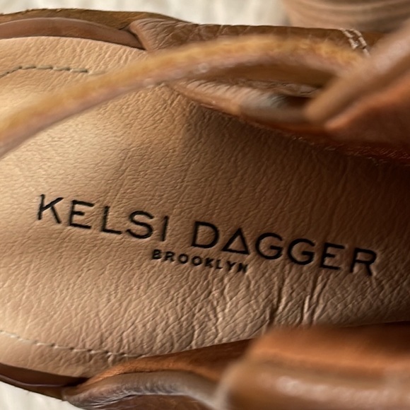 KELSI DAGGER BROOKLYN Metro Brown Peep Toe Ankle Block Heeled Booties Size 9 - Picture 9 of 11